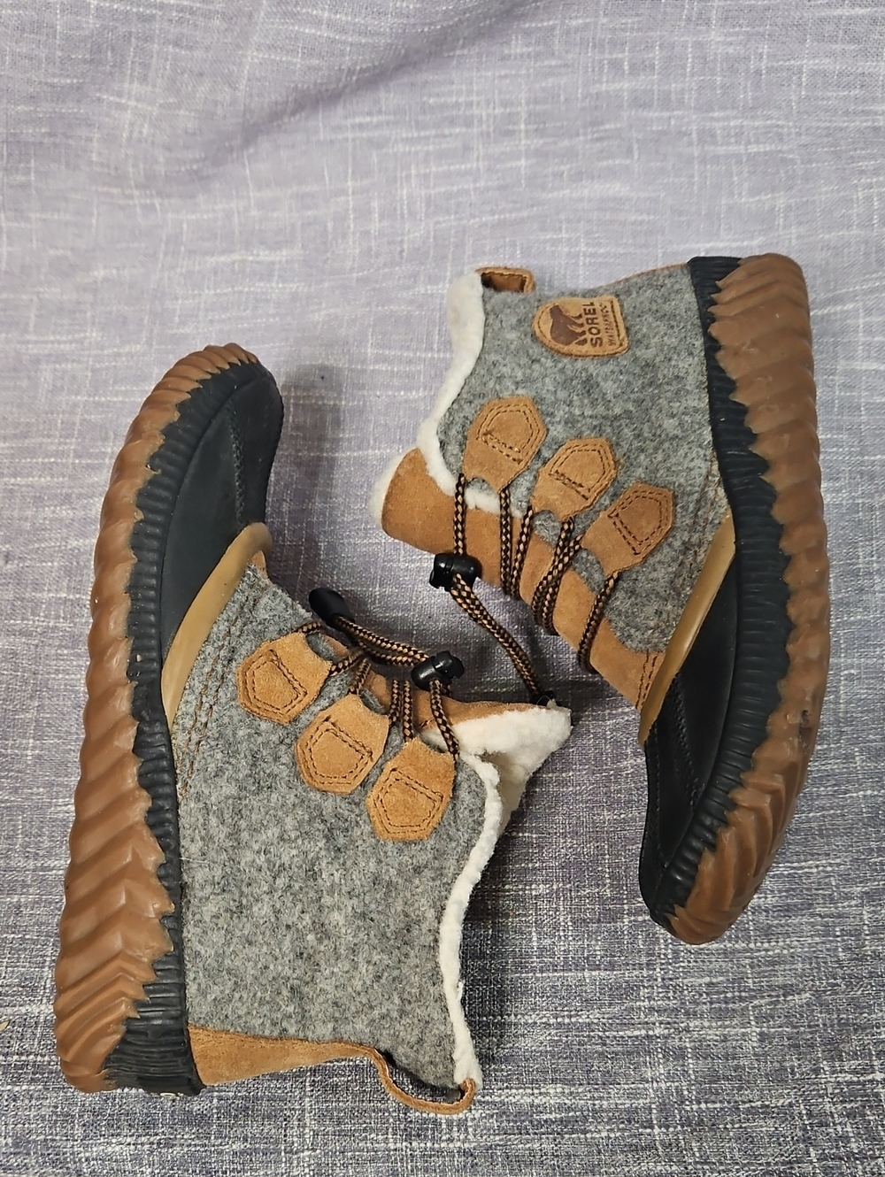 Sorel Youth Out 'N About Plus Felt Waterproof Duck Boots Size 3Y